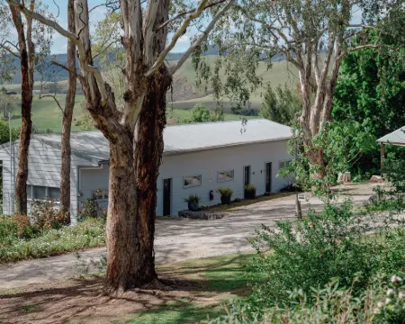 ブカン モーテル オーボストのホテル