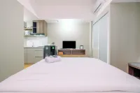 Comfortable Pool View Studio Room at Gateway Park LRT City Bekasi Apartment Hotel dekat Pintu Barat Kebun Binatang Ragunan