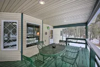 Montana Home on 5 Acres Near Lake Koocanusa! - parking