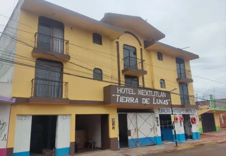 Hotel Mextlitlán Tierra de Lunas