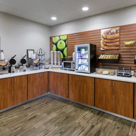 La Quinta Inn & Suites by Wyndham Boone University