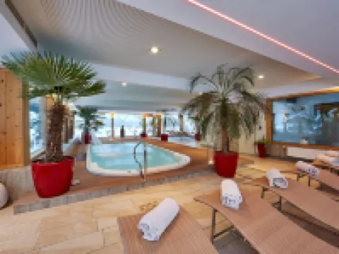 โรมันทิค อัลเพนโฮเทล วักเซินซไตน์ โรงแรมในGrainau