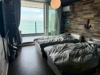 Marine-Q Hotel a Gobō