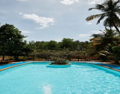 Jamboree Creek Yoga Hotels near Ganesh Temple