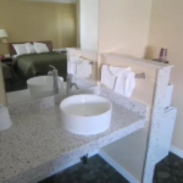 Pacific Best Inn