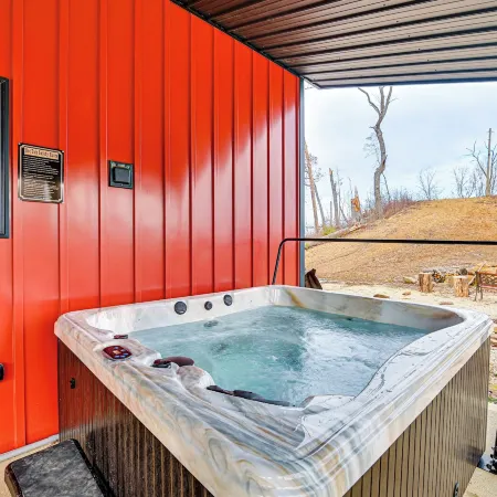 Hike & Climb: Pet-Friendly Red River Gorge Cabin!