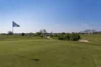 Møn Golf Resort - Hotel Præstekilde Hotels in Stege