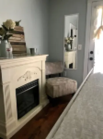 Three minute walk to Downtown Gilbert from the Not So Tiny Cottage!