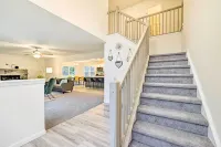 3 Mi to Kalahari: Pocono Summit Home w/ Game Room! - Strand