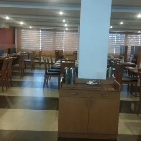 Hotel Viceroy Comforts, Mysore