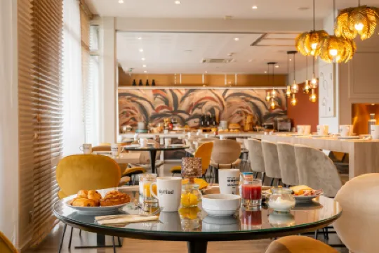 Kyriad Prestige Vannes Centre - Palais des Arts