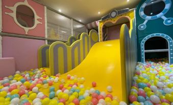 Tenz Go Hotel