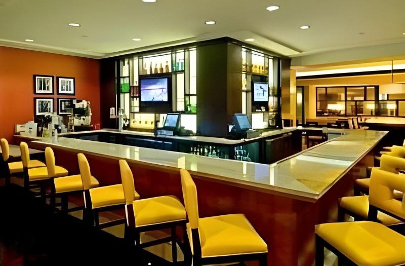 Bakersfield Marriott at the Convention Center photo 5