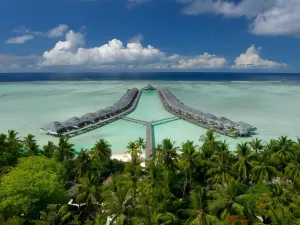 Villa Park Sun Island Resort