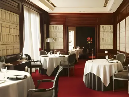 Hampton Inn & Suites Tampa East (Casino Area) Отели в г. Сеффнер