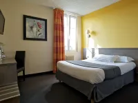Brit Hotel le Surcouf Hotels near Sillon Beach