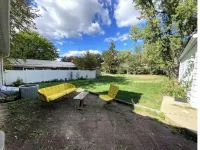 • Lively Cottage 2 King Beds 4 Bed 2 Bath •