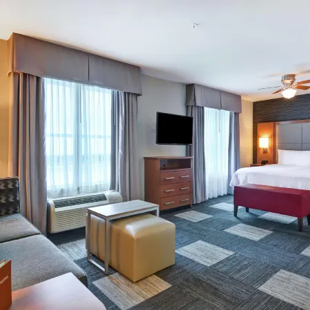 Homewood Suites by Hilton TechRidge Parmer @ I-35