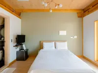 Gyeongju Ipsaedalseumeunal Hoteles cerca de Tumbas reales de Oreung
