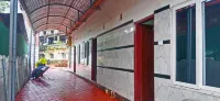 Narayani Guest House Hotels in Kollur