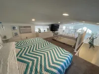 Enjoy this modern and cozy house in Key Largo Florida.