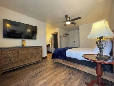 Welcome To The New Kanab Lodge Suite 21