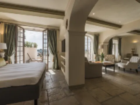 Chateau le Cagnard Hotels in Cagnes-sur-Mer