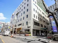 Daejeon Wolpyeong W Отели рядом с достопримечательностью «Наукоград Daedeok»