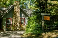 Firefly Cove - 3 Mi to Parkway and National Park! - Tiny houses