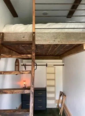 Private farm house lock off on sheep farm with salt hot tub