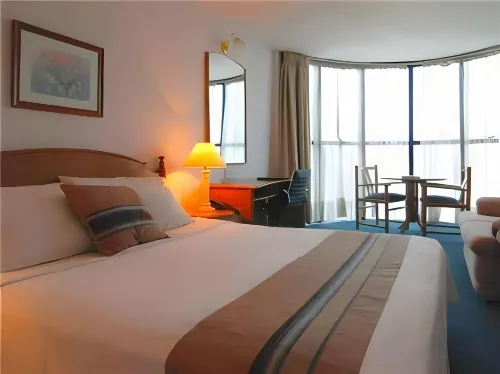 Crystal Palace Hotel