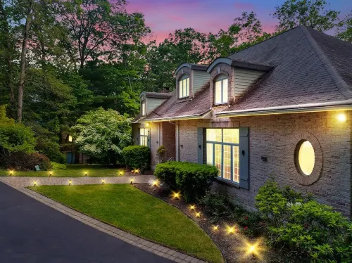Fancy Poconos Castle & Indoor MEGA 10+ Hot Tub - Villas