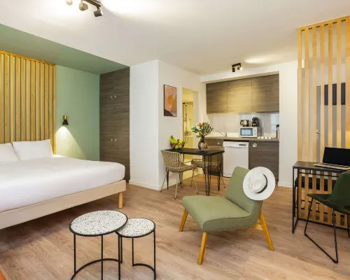 Aparthotel Adagio Montpellier Centre Comedie ル・コリュム周辺のホテル