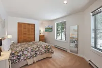 인클라인 빌리지 매너, 비치 & 더 많은 것들 근처! Panache 주변 호텔