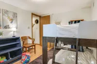 Peaceful 3Br Cabin with Resort Amenity Access - 3-Star