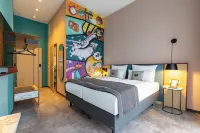 Holiday Inn - the Niu, Pax Berlin Airport by IHG Hotels in Schönefeld