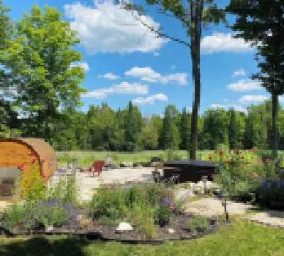 Tranquility Acres Farms Guest House with Spa