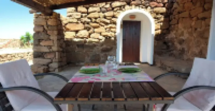 Dammuso Alcove Hôtels à : Pantelleria