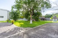 Spacious 5-bedroom house in beautiful Cancún with private pool, cenote, WiFi, AC