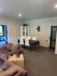 Charming 3-bedroom cottage in Whangarei with WiFi, AC