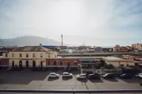 Victoria Apartments: Capri | 5 mins from Pompeii Ruins 토레 안눈치아타 호텔