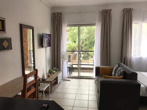 Cozy Studio Apartment with Wifi backup