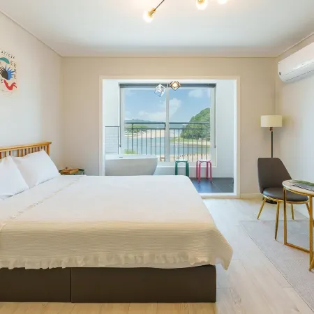 Samcheok Kong & Bee Ocean View Pension