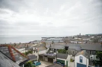 Apartments of Penzance, Apt 7