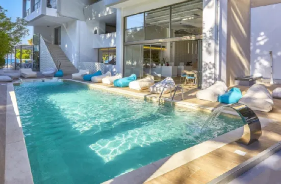 Triton Boutique Hotel