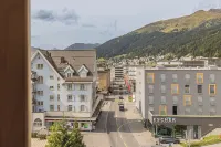 Alpine Inn Davos - Mountain view