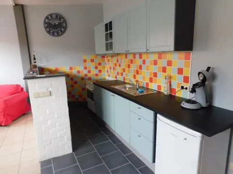 Studio near station and shops, for single person or couple Hotels in Gouvy