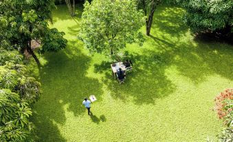 The Hidden Valley Lodge