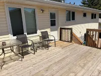 Spacious and Cozy Bunglow with 4 Bedrooms-Sweet Home with Free Parkings - Bungalows