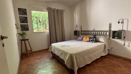 Holy Bivarietal 4-bedroom apartment in enchanting Mendoza with AC, WiFi
